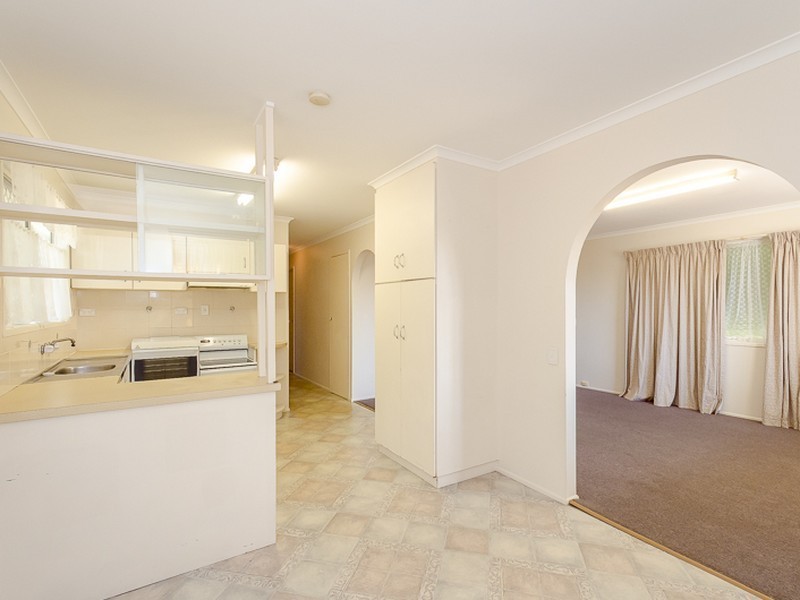 5 Gum Court, New Auckland QLD 4680