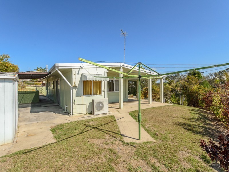 5 Gum Court, New Auckland QLD 4680