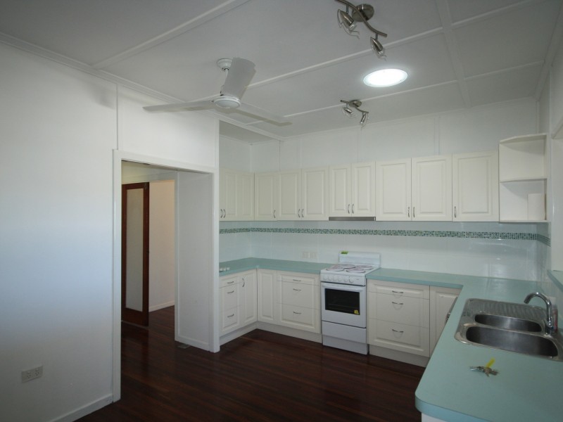 21 Glegg Street, West Gladstone QLD 4680