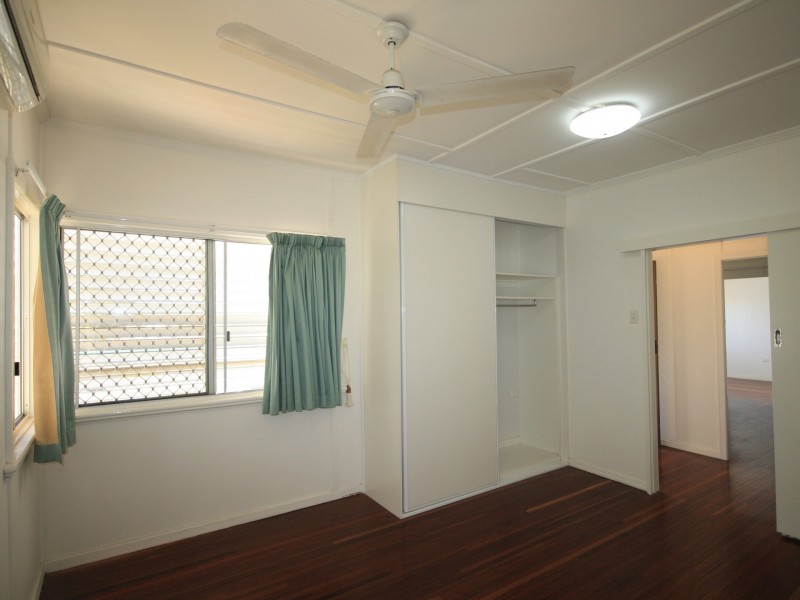 21 Glegg Street, West Gladstone QLD 4680