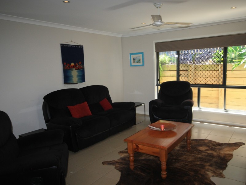 16 Oasis Court, South Gladstone QLD 4680