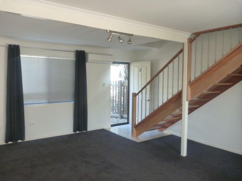 Unit 2/16 Mccann Street, South Gladstone QLD 4680