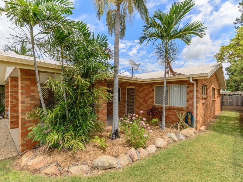 Unit 1/17 Bayne Street, West Gladstone QLD 4680