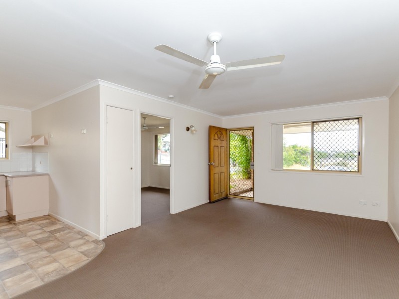 Unit 1/17 Bayne Street, West Gladstone QLD 4680