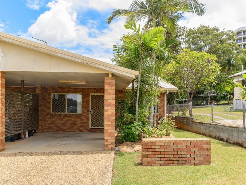 Unit 1/17 Bayne Street, West Gladstone QLD 4680