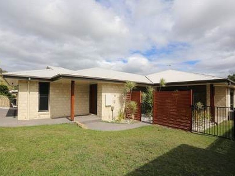 21 Larcom Rise, West Gladstone QLD 4680