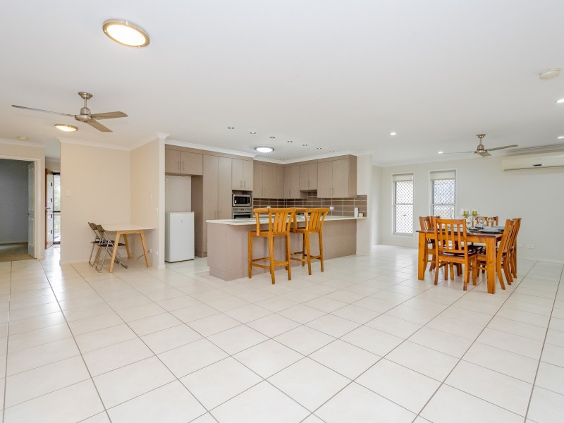 4 Munroe Court, West Gladstone QLD 4680