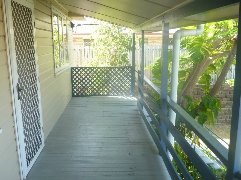 Unit 2/81 Ann Street, South Gladstone QLD 4680
