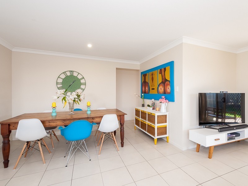11 Bendee Street, Glen Eden QLD 4680