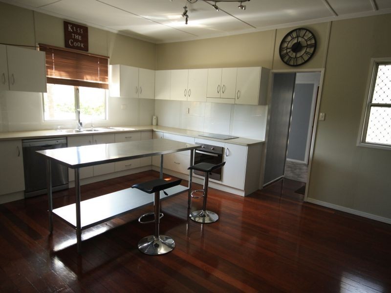3 Hughes Street, South Gladstone QLD 4680