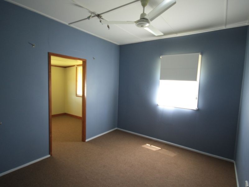 3 Hughes Street, South Gladstone QLD 4680