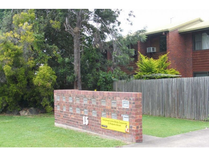 Unit 2/15 Roberts Street, South Gladstone QLD 4680