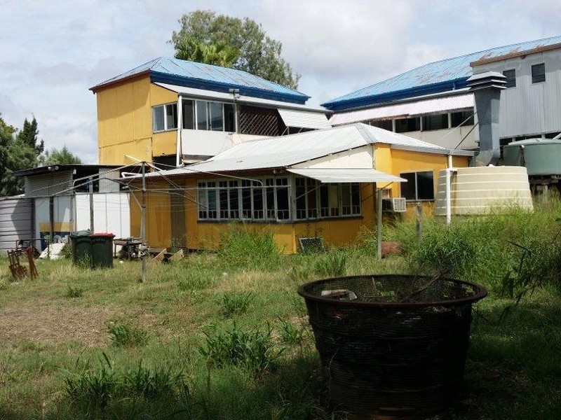 9-13 MAIN STREET, Dululu QLD 4702