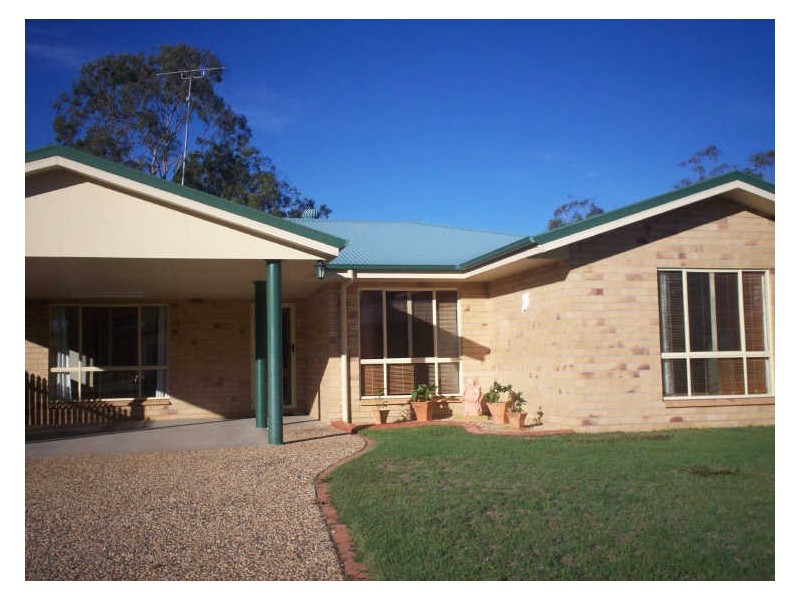 3 St Bees Court, Clinton QLD 4680