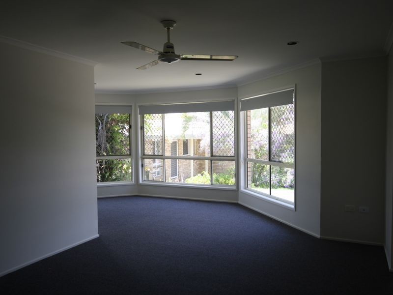 7 Weatherly Court, Clinton QLD 4680