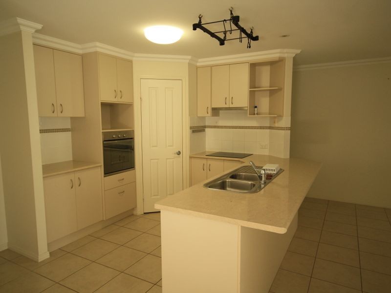 115 Dixon Drive, Telina QLD 4680