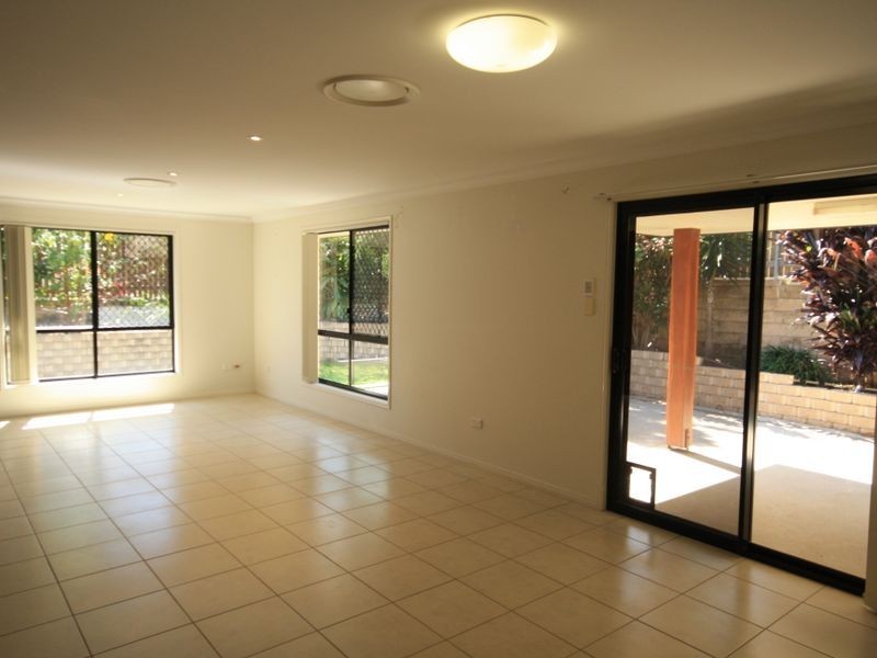 115 Dixon Drive, Telina QLD 4680