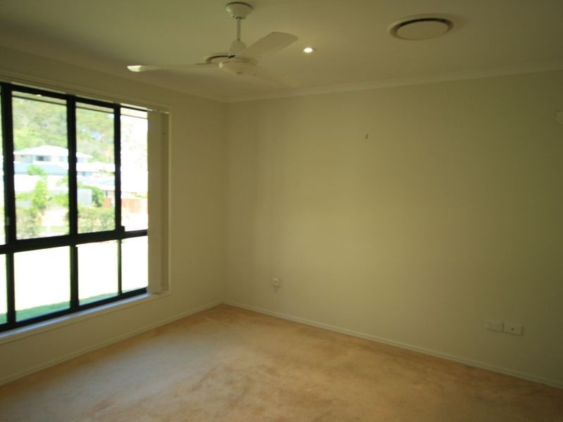 115 Dixon Drive, Telina QLD 4680