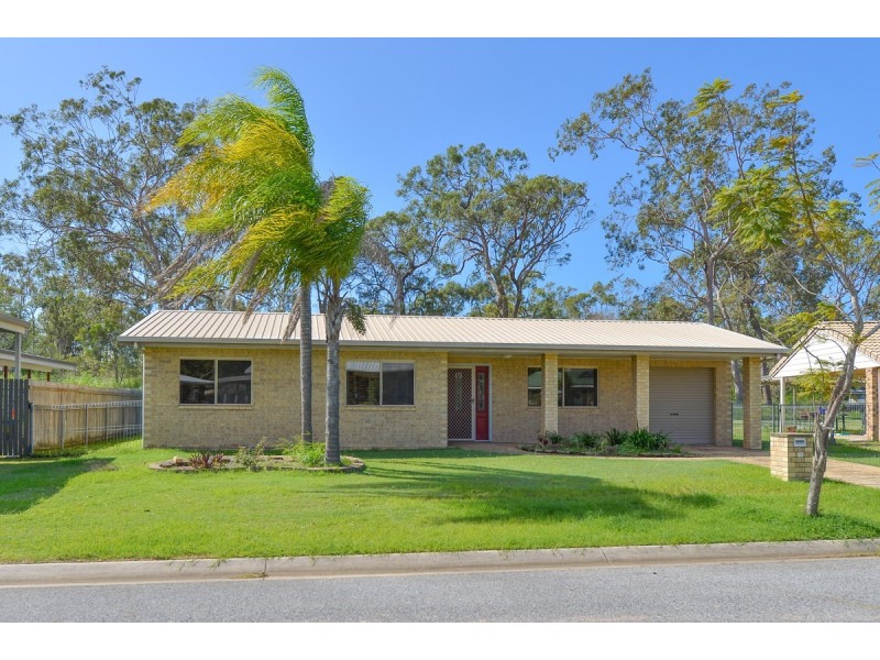 12 Yellowpatch Avenue, Clinton QLD 4680