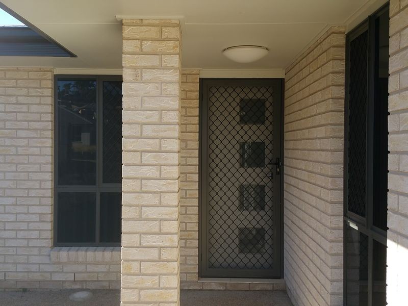 2/2 Wentworth Place, Glen Eden QLD 4680