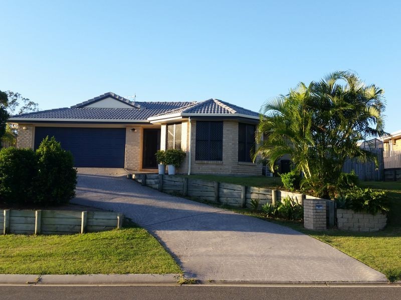 8 Reinaerhoff Crescent, Glen Eden QLD 4680