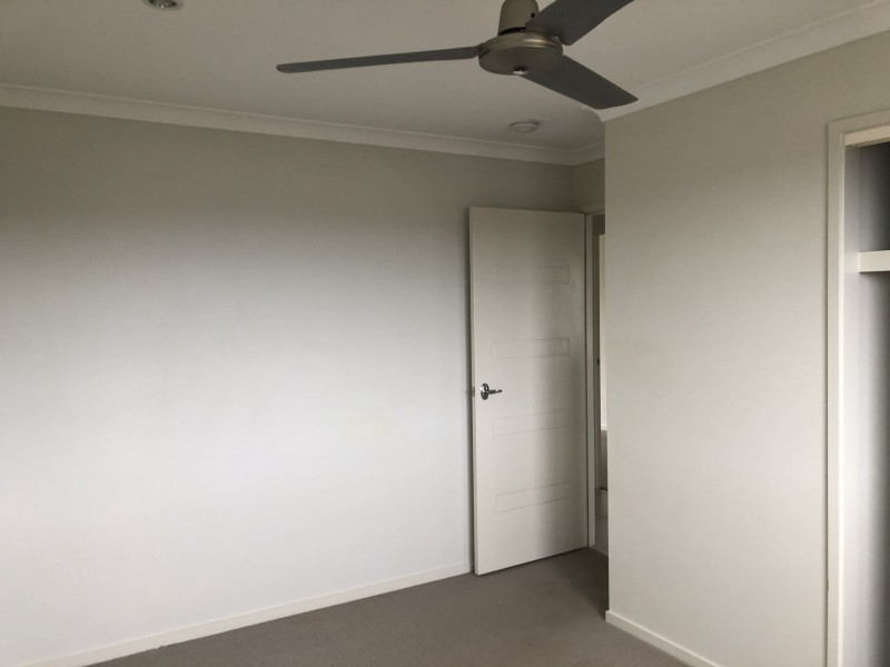 24 Sturt Court, Glen Eden QLD 4680