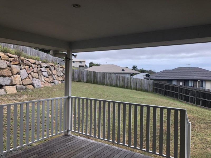 24 Sturt Court, Glen Eden QLD 4680