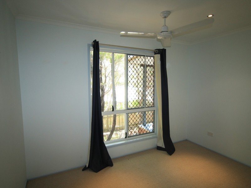 10 Kerry Court, New Auckland QLD 4680