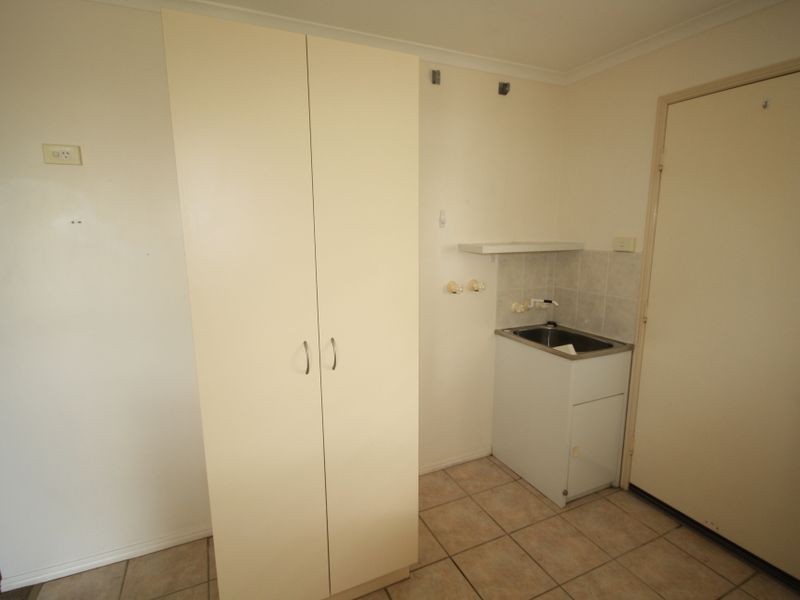 1/17 Ann Street, South Gladstone QLD 4680