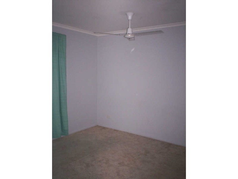 7 Kerry Court, New Auckland QLD 4680