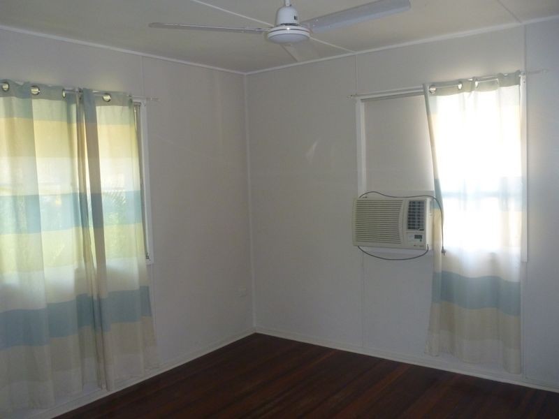 17 Quoin Street, West Gladstone QLD 4680