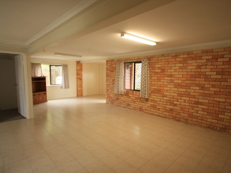 5 Bunker Court, Clinton QLD 4680