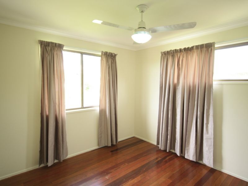 5 Bunker Court, Clinton QLD 4680