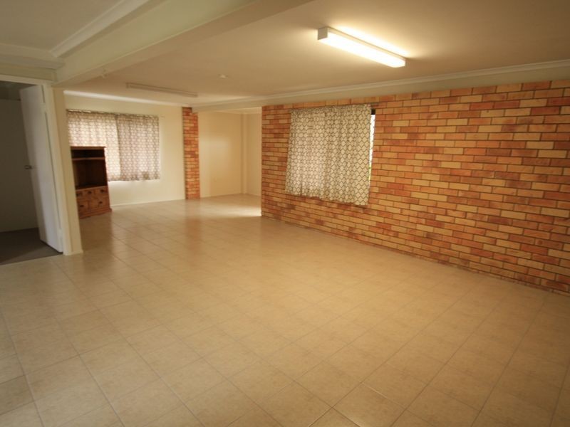 5 Bunker Court, Clinton QLD 4680