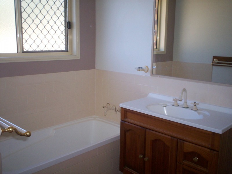 15 Stitt Close, Glen Eden QLD 4680