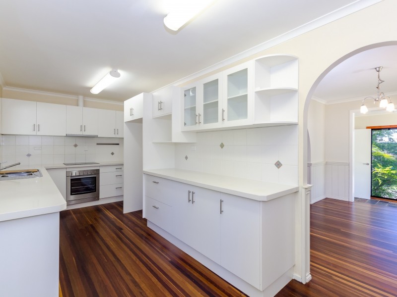 1 Banksia Street, Boyne Island QLD 4680