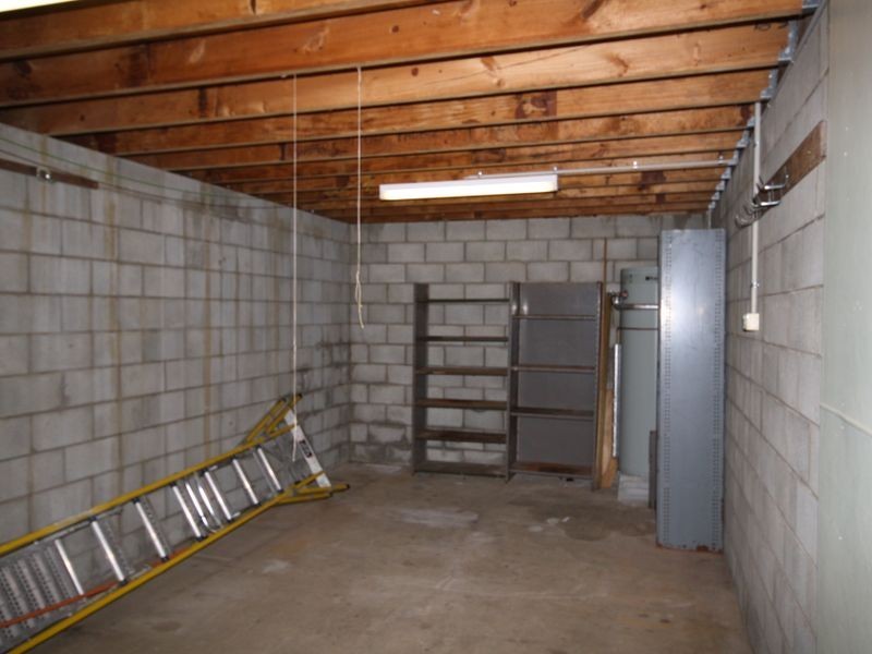 11 Glegg Street, West Gladstone QLD 4680