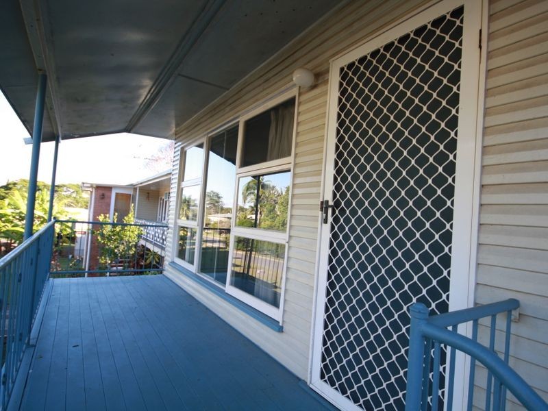 17 Norris Street, West Gladstone QLD 4680