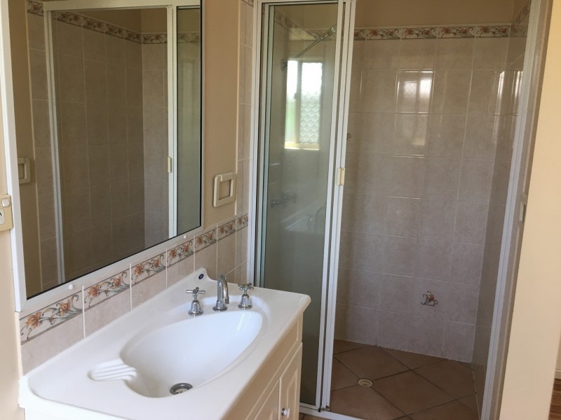 181 Jhickey Avenue, Clinton QLD 4680