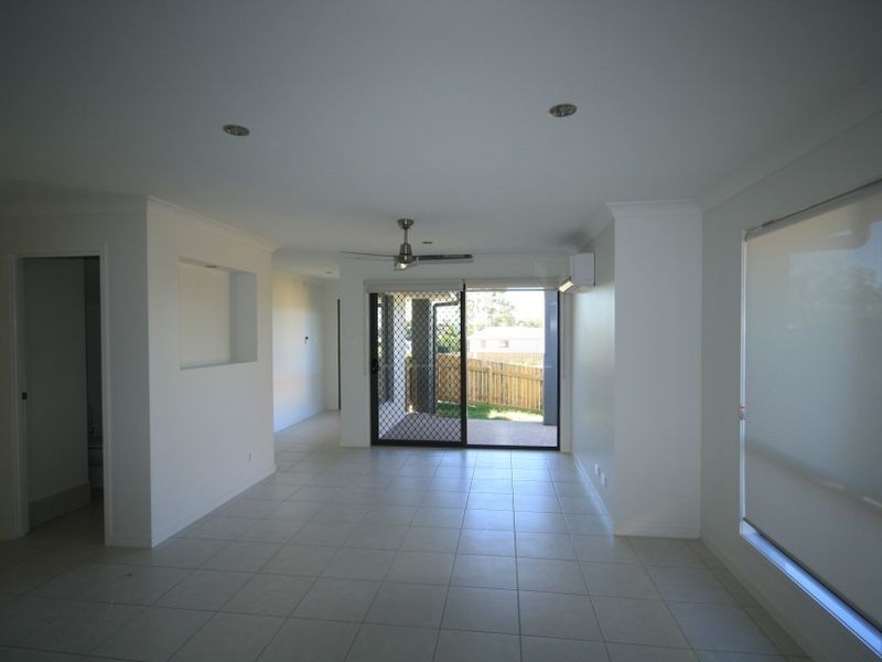 2/54 Fitzroy Street, Clinton QLD 4680