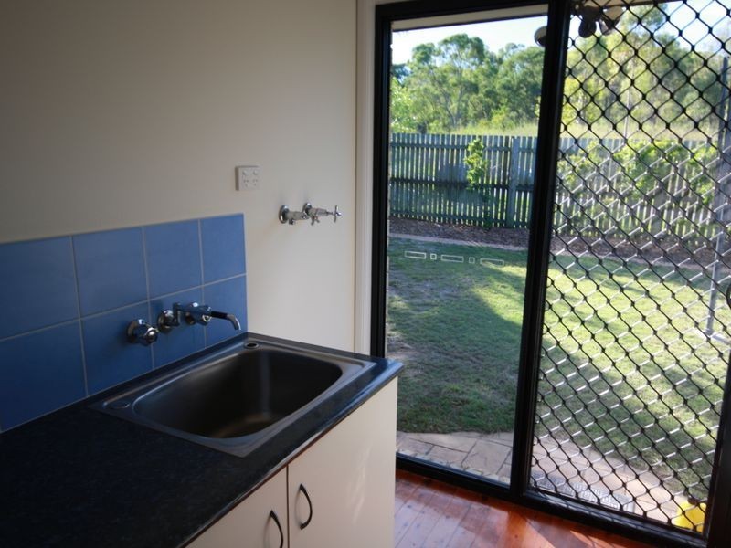 29 Ben Lexcen Court, Clinton QLD 4680
