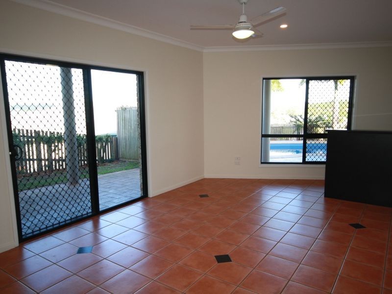 29 Ben Lexcen Court, Clinton QLD 4680