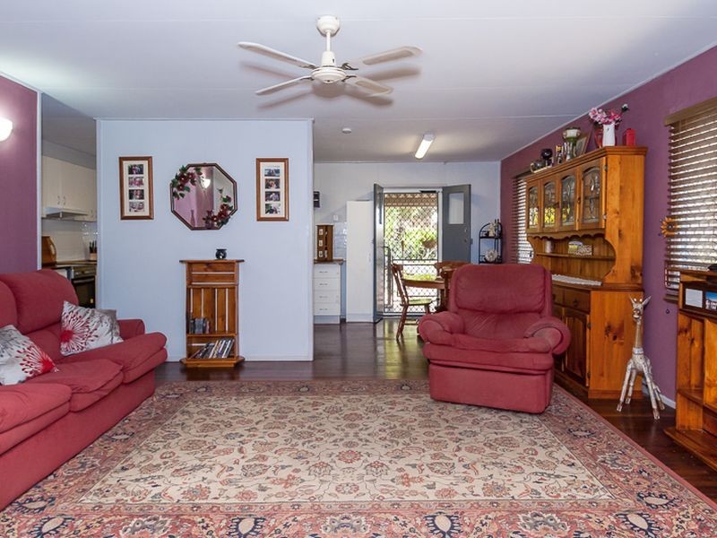 10 Geraldine Street, West Gladstone QLD 4680