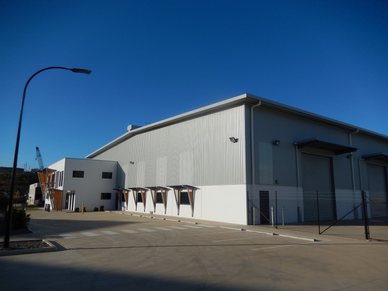 1 George Mamalis Place, Callemondah QLD 4680