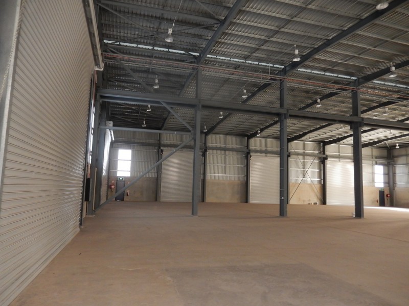 1 George Mamalis Place, Callemondah QLD 4680