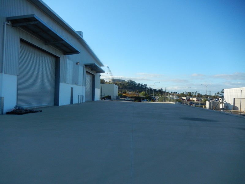 1 George Mamalis Place, Callemondah QLD 4680