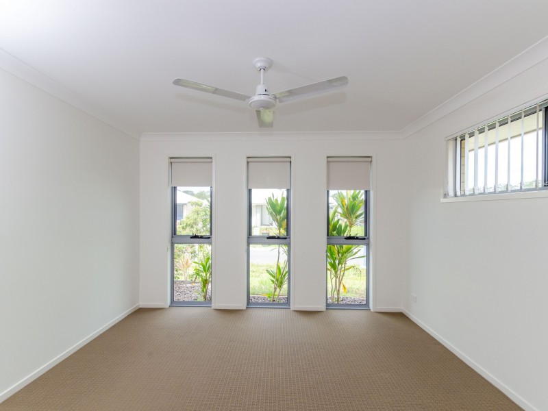 45 Petrel Street, Kirkwood QLD 4680