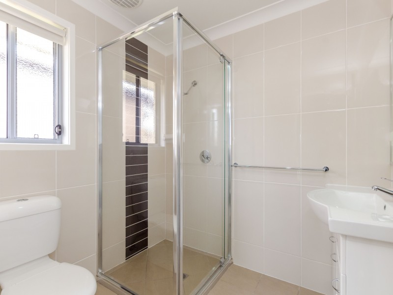 45 Petrel Street, Kirkwood QLD 4680