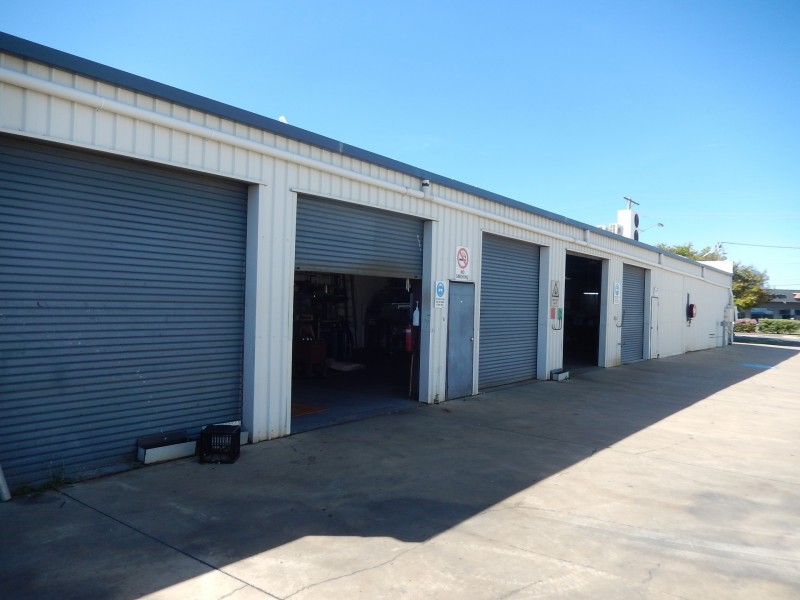 88A HANSON ROAD, Gladstone QLD 4680