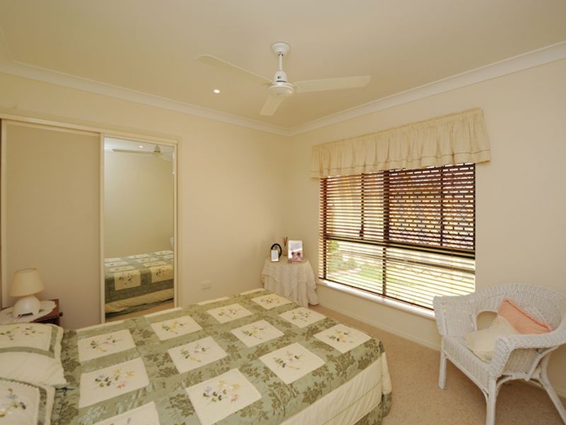 5 Craigmoor Court, New Auckland QLD 4680